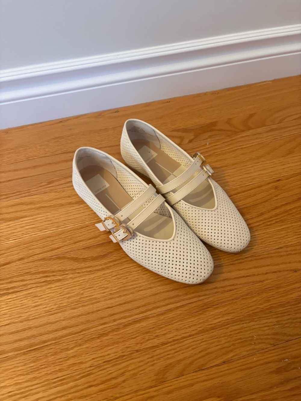 Dolce Vita Flats